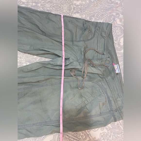 Garage size 6 vintage y2k army green flare adjustable length cargo pants - Picture 6 of 8